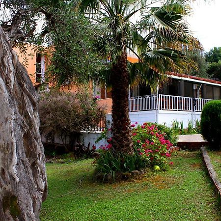 Hotel Tina Limni  Exterior foto