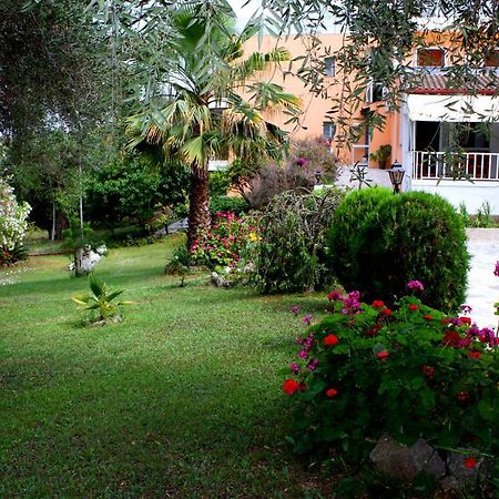 Hotel Tina Limni  Exterior foto