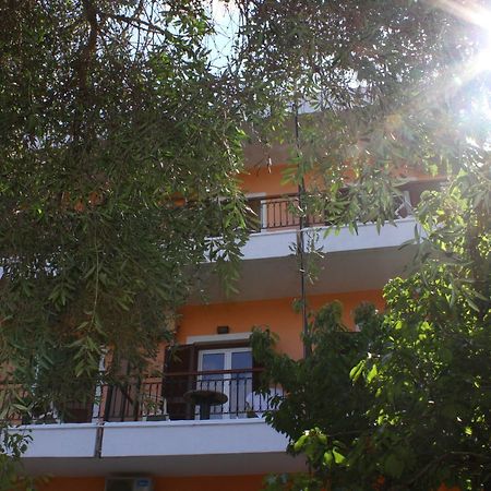 Hotel Tina Limni  Exterior foto