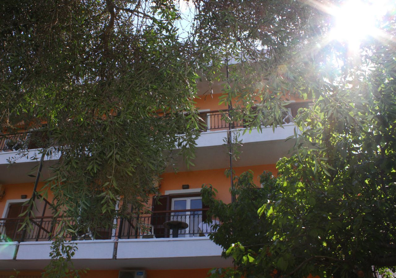 Hotel Tina Limni Exterior foto